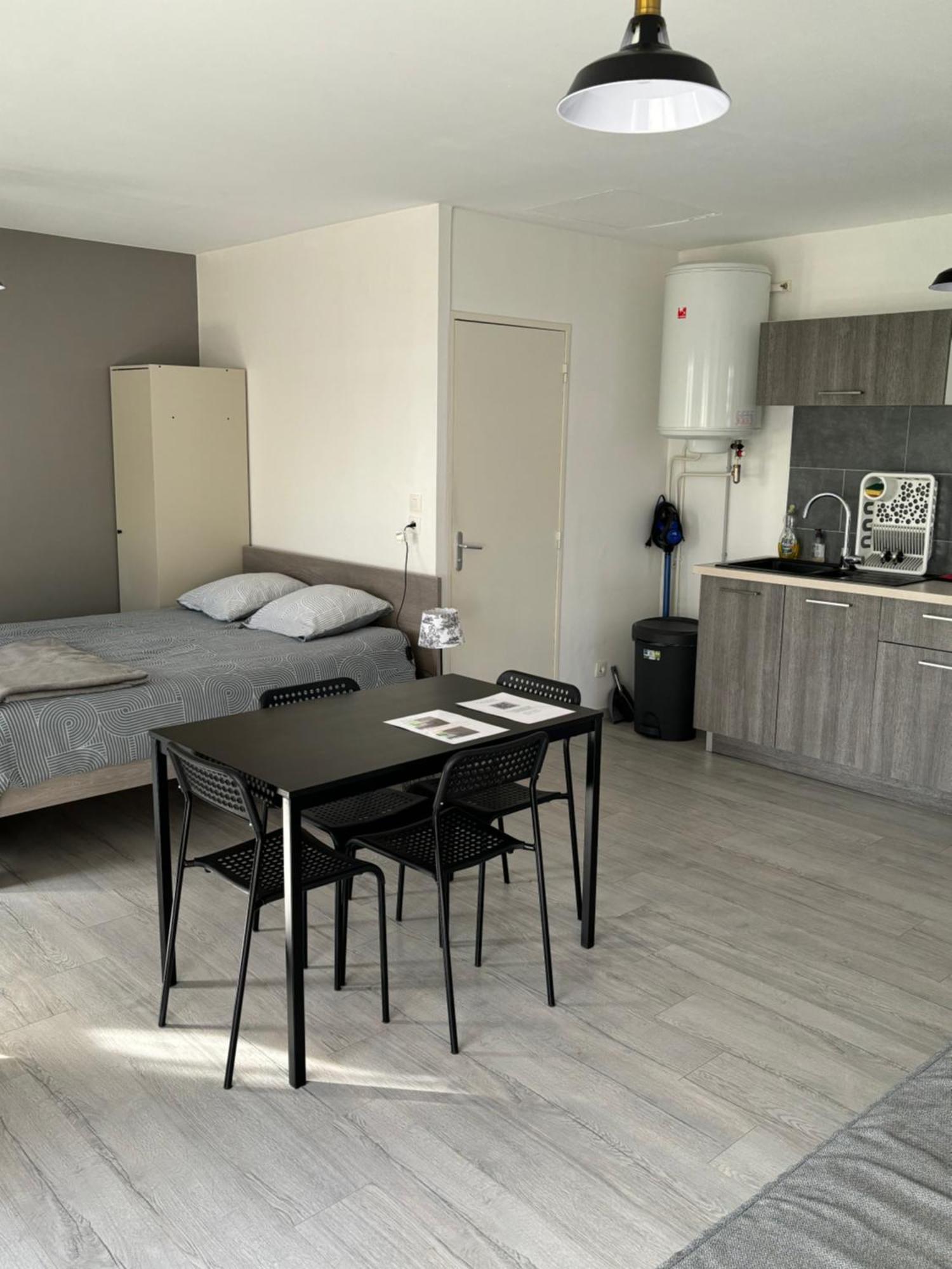 Studio Pivoine Avec Terrasse A Proximite De 메스 외부 사진